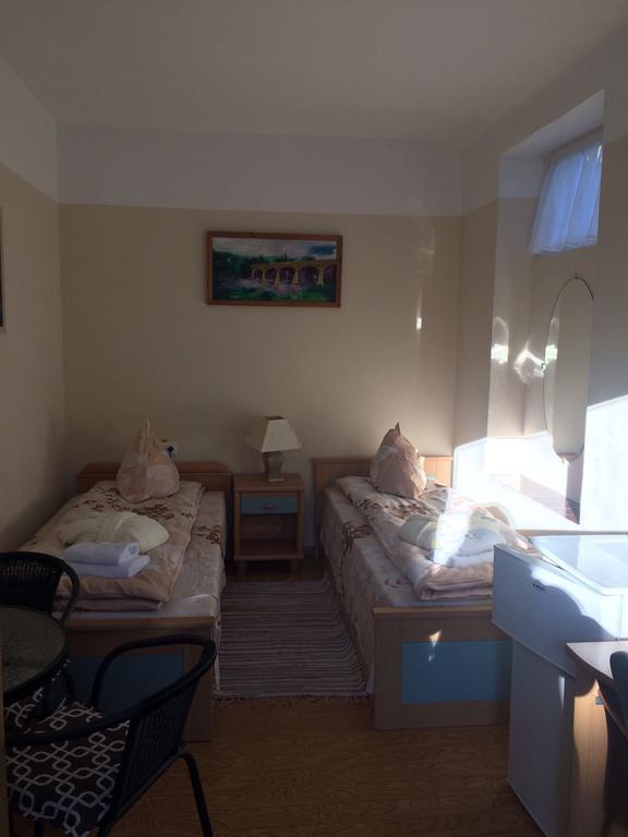 Viesu Nams Mezu 13 Otel Ventspils Dış mekan fotoğraf